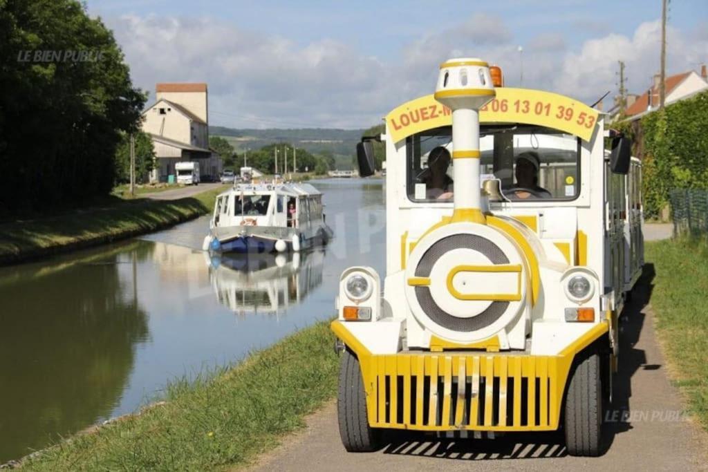 Spacieuse Maison De Mamie ! Pouilly-en-Auxois Kültér fotó